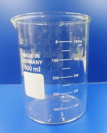 GLASS BEAKER 600ML 