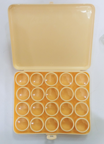 PLASTIC BOX WITH 20 ROUND INSERTS